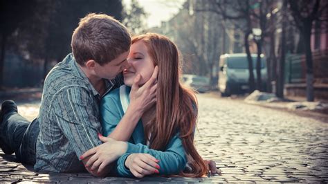 couple kiss pic|Romantic Kiss Photos, Download The BEST Free Romantic Kiss .